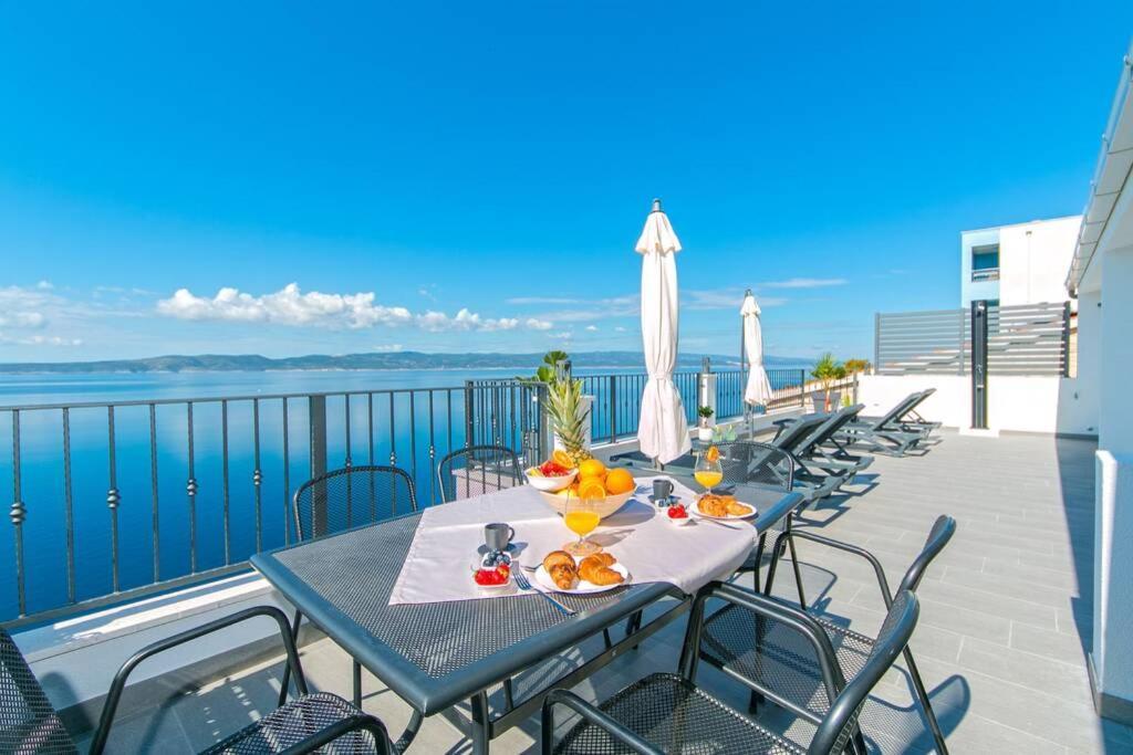 Apartman Macan Brela Bagian luar foto