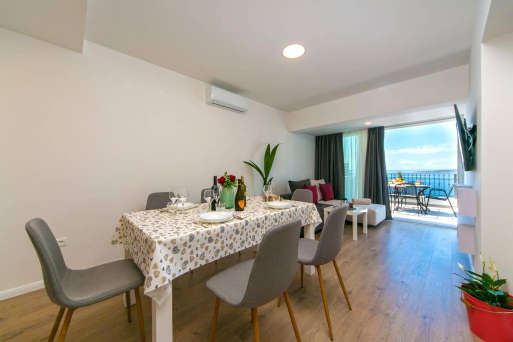Apartman Macan Brela Bagian luar foto